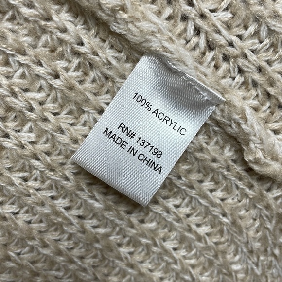 OHMG Knit Split Cold Shoulder Long Sleeve Beige Cardigan Size M - Picture 5 of 6